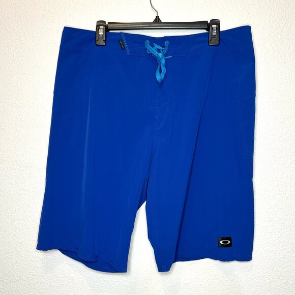 Oakley board shorts - Picture 1 of 7